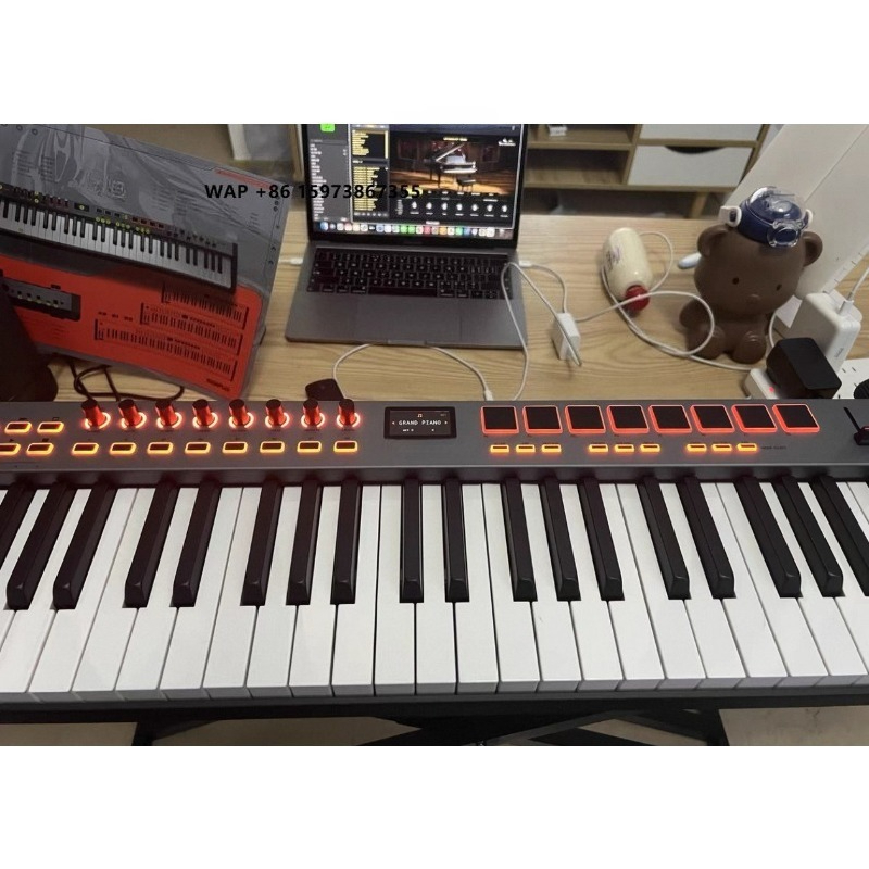 MIDIPLUS XMAX Portable USB MID - đánh giá và giá Midi Controller Pad