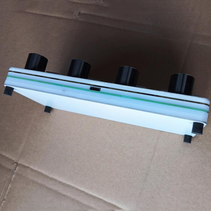 With 8 switches and 8 Damping  - đánh giá và giá Midi Controller Pad